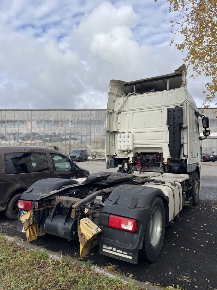 DAF XF105.460 Euro5 - Tractor truck: picture 4 DAF XF105.460 Euro5 - Tractor truck: picture 4