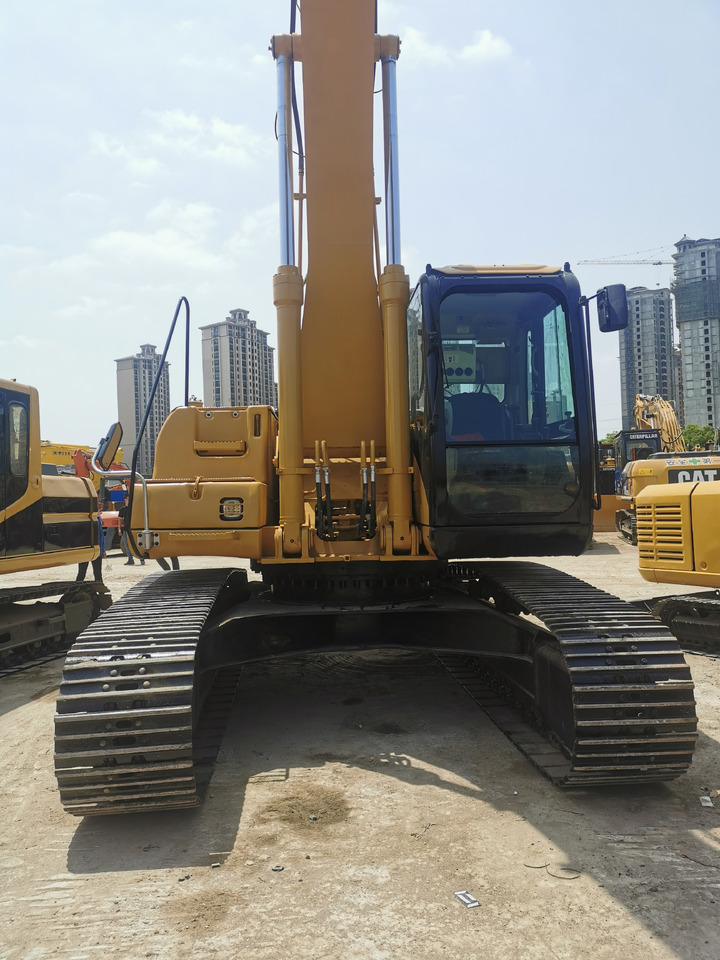 CATERPILLAR 325C - Crawler excavator: picture 3 CATERPILLAR 325C - Crawler excavator: picture 3