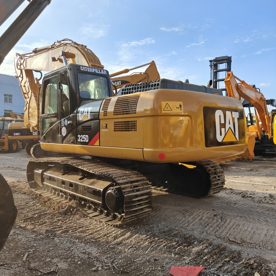 CATERPILLAR 325D - Crawler excavator: picture 1 CATERPILLAR 325D - Crawler excavator: picture 1