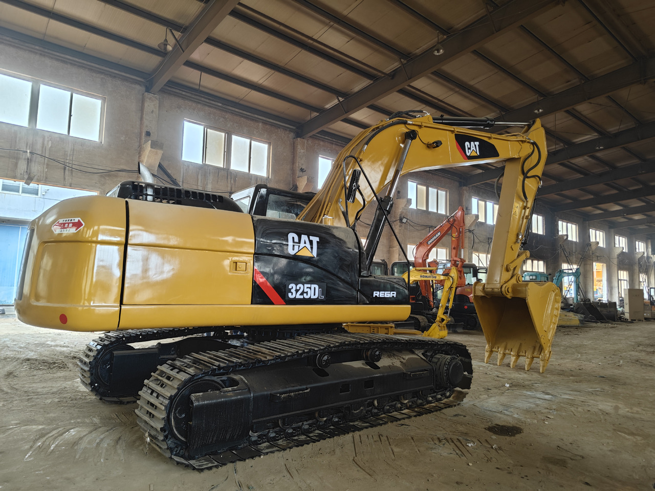 CATERPILLAR 325D Used cat 325 excavator cheap sale - Crawler excavator: picture 4 CATERPILLAR 325D Used cat 325 excavator cheap sale - Crawler excavator: picture 4