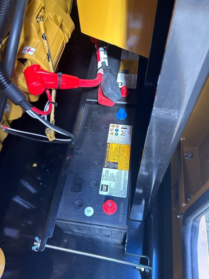 CAT DE250E0 - C9 - 250 kVA Generator - DPX-18019 - Generator set: picture 2 CAT DE250E0 - C9 - 250 kVA Generator - DPX-18019 - Generator set: picture 2