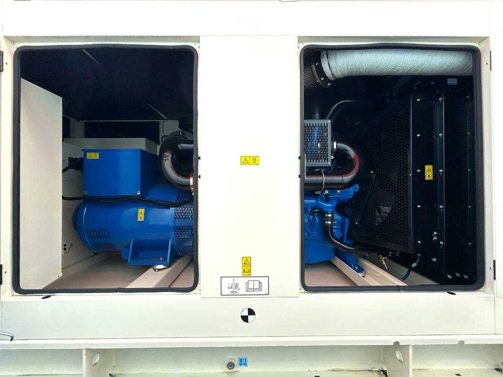FG Wilson P660-3 - 660 kVA Genset - DPX-16022 - Generator set: picture 5 FG Wilson P660-3 - 660 kVA Genset - DPX-16022 - Generator set: picture 5