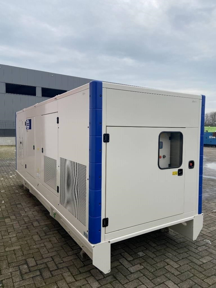 FG Wilson P715-3 - 715 kVA Genset - DPX-16023 - Generator set: picture 2 FG Wilson P715-3 - 715 kVA Genset - DPX-16023 - Generator set: picture 2