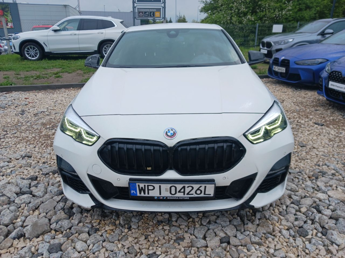 BMW 218i M Sport SEDAN - Sedan: picture 5 BMW 218i M Sport SEDAN - Sedan: picture 5