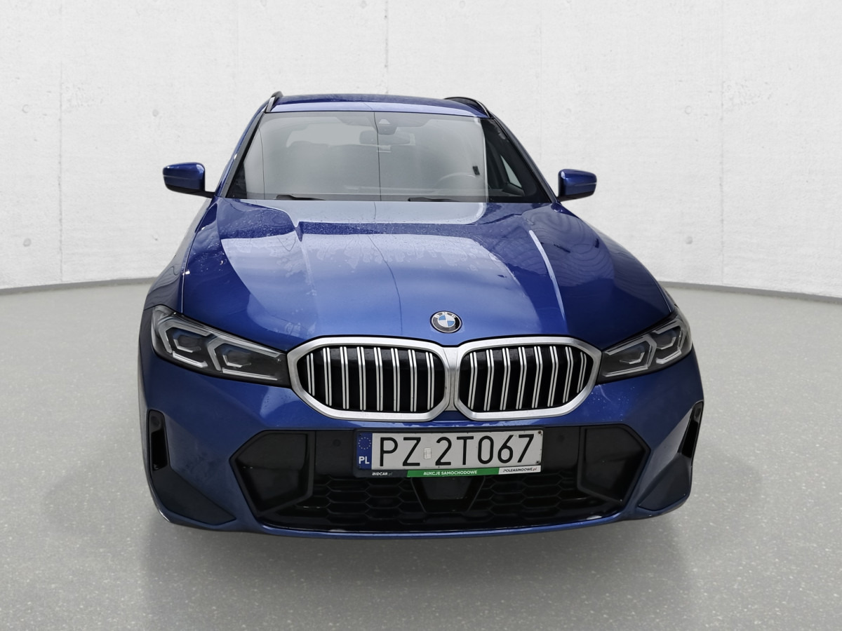 BMW 320D XDRIVE TOURING KOMBI - Car: picture 4 BMW 320D XDRIVE TOURING KOMBI - Car: picture 4