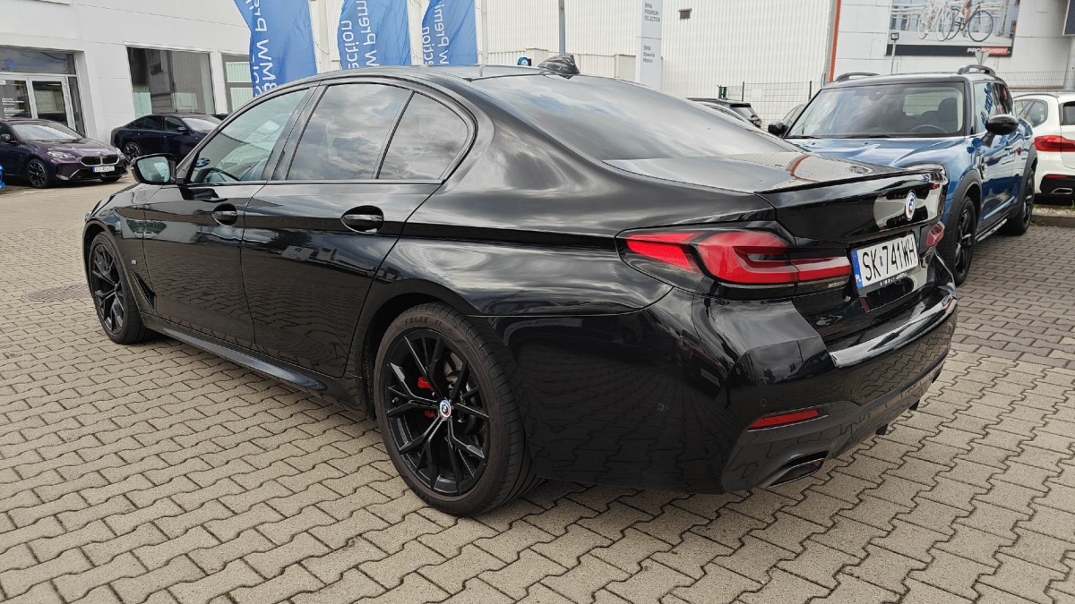 BMW 520d xDrive mHEV M Sport SEDAN - Sedan: picture 4 BMW 520d xDrive mHEV M Sport SEDAN - Sedan: picture 4