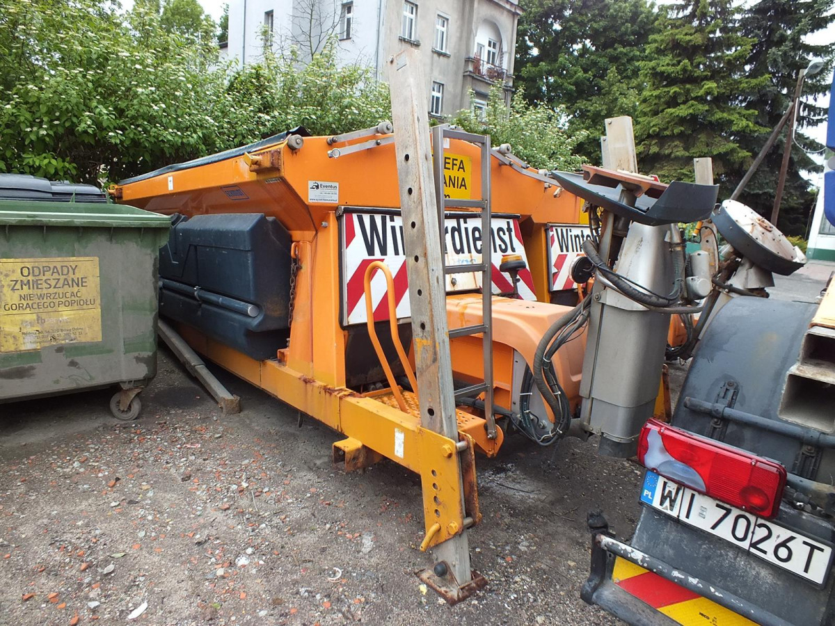 Sand/ Salt spreader for Construction machinery Zabudowa piaskarki – SCHMIDT STRATOS S50-36 – 2003 – 5m³ – hydropompa: picture 1