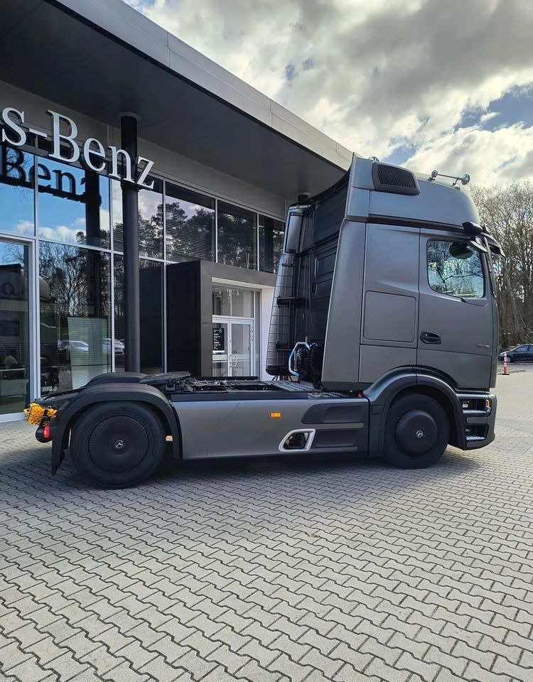 Mercedes-Benz Actros 1848 LS - Tractor truck: picture 4 Mercedes-Benz Actros 1848 LS - Tractor truck: picture 4