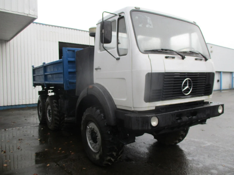 Mercedes-Benz FAP 2026 , V8 , 6x6 , ZF Manual , 3 Way tipper , Spring suspension, Ex Army - Tipper: picture 4 Mercedes-Benz FAP 2026 , V8 , 6x6 , ZF Manual , 3 Way tipper , Spring suspension, Ex Army - Tipper: picture 4