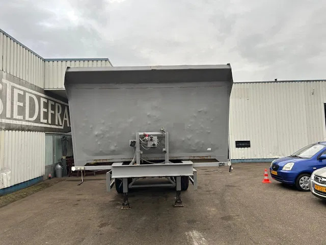 Tipper semi-trailer Trax 2 Axle Steel Tipper , Spring Suspension , Drum Brakes: picture 9