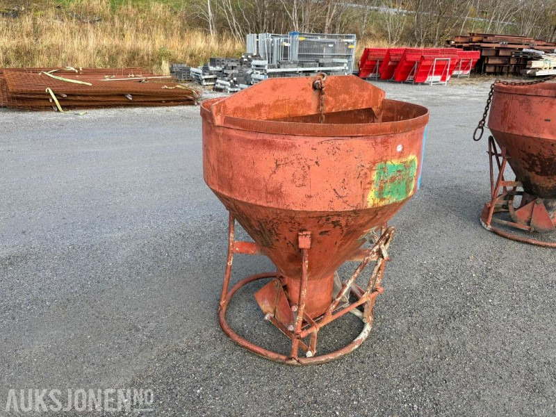 1 BETONGTOBB 750L - Construction equipment: picture 2 1 BETONGTOBB 750L - Construction equipment: picture 2