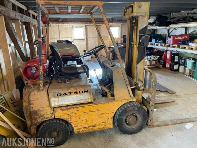 1975 DATSUN TRUCK - MVA FRI - LPG forklift: picture 2 1975 DATSUN TRUCK - MVA FRI - LPG forklift: picture 2