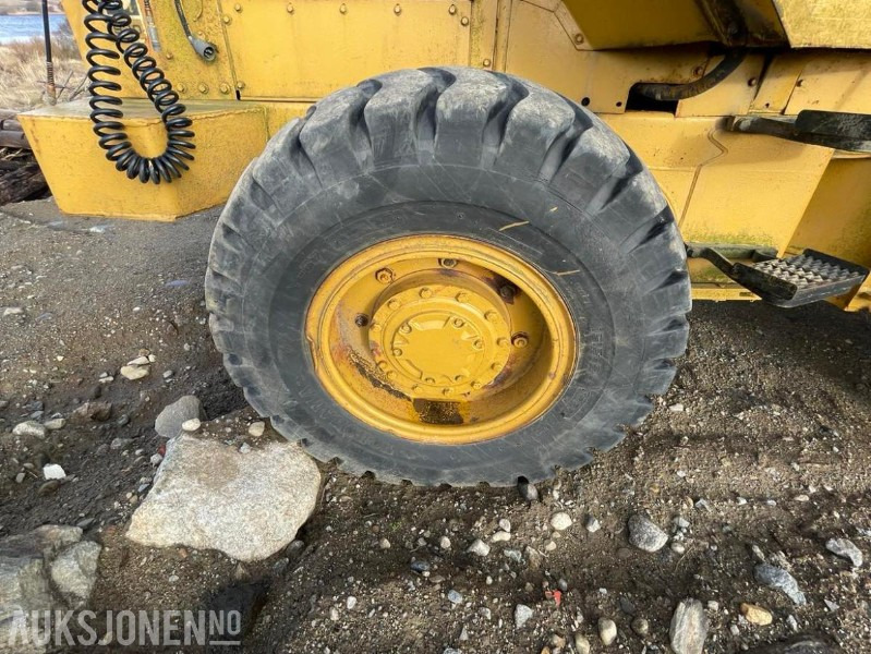 Wheel loader 1978 Cat 920 hjullaster med skuffe - Vekt: 10400 kg. - 9609 timer.: picture 18