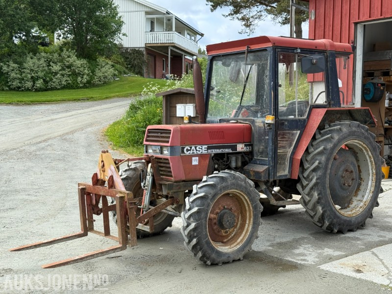 1987 CASE IH 633 traktor med skogkjettinger - Farm tractor: picture 1 1987 CASE IH 633 traktor med skogkjettinger - Farm tractor: picture 1
