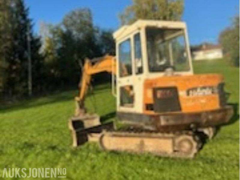 1995 Hanix N350-2 beltegraver med SB hurtigfeste pusseskuff graveskuff - mva fri - Mini excavator: picture 3 1995 Hanix N350-2 beltegraver med SB hurtigfeste pusseskuff graveskuff - mva fri - Mini excavator: picture 3