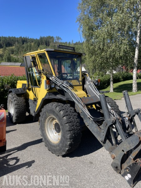 1996 Wille 725 Hjullaster | 10 476 t | Snøskuffe | Pallegaffel | Kjettinger | Trima-adapter - Wheel loader: picture 1 1996 Wille 725 Hjullaster | 10 476 t | Snøskuffe | Pallegaffel | Kjettinger | Trima-adapter - Wheel loader: picture 1