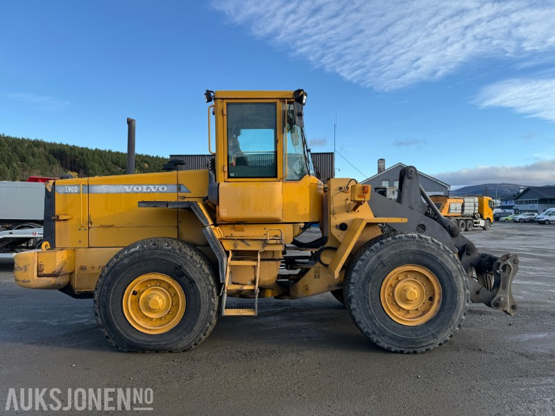 2001 Volvo L90D - 17 000kg - 8868t - Wheel loader: picture 4 2001 Volvo L90D - 17 000kg - 8868t - Wheel loader: picture 4