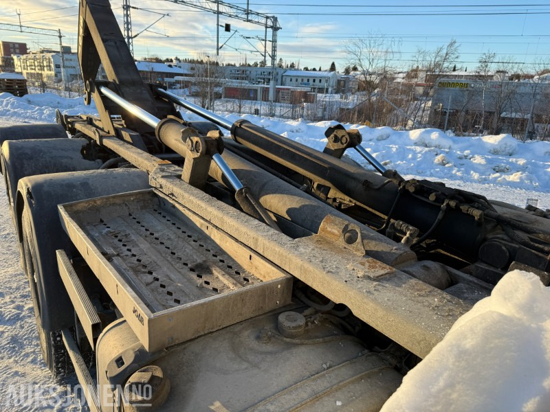 Hook lift truck 2005 Scania R500 8x4 krokbil EU-Godkjent fram til 03-2026: picture 17