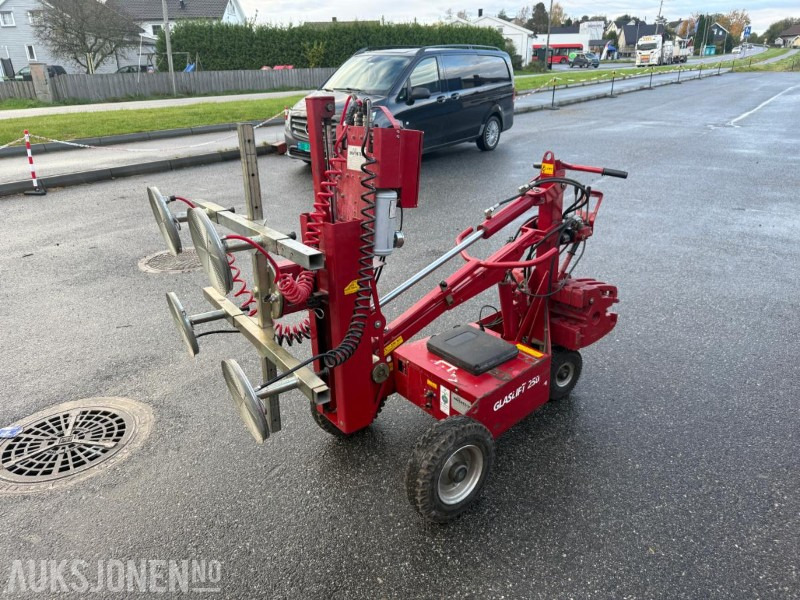 2006 Glaslift 250. - Aerial platform: picture 4 2006 Glaslift 250. - Aerial platform: picture 4