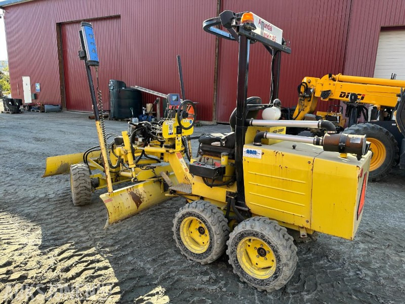 2008 Laser Grader Høvel med maskinstyring og laser - Construction equipment: picture 4 2008 Laser Grader Høvel med maskinstyring og laser - Construction equipment: picture 4