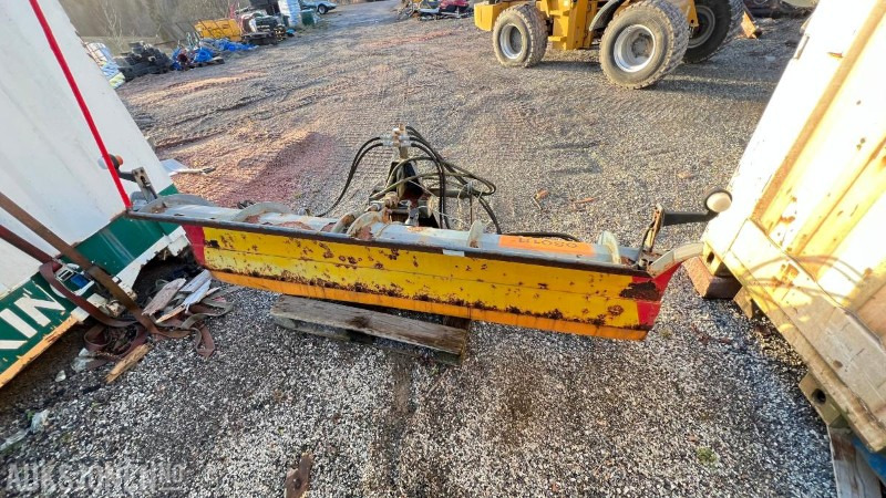 2010 Brøyteskjær - Construction equipment: picture 2 2010 Brøyteskjær - Construction equipment: picture 2