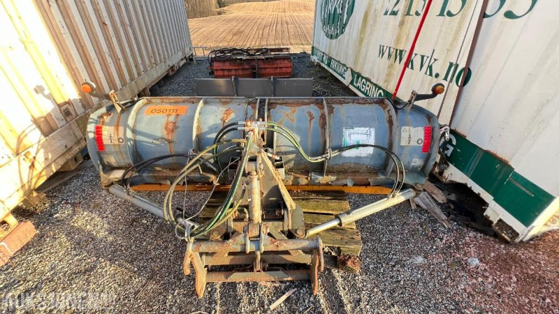 2010 Brøyteskjær - Construction equipment: picture 1 2010 Brøyteskjær - Construction equipment: picture 1