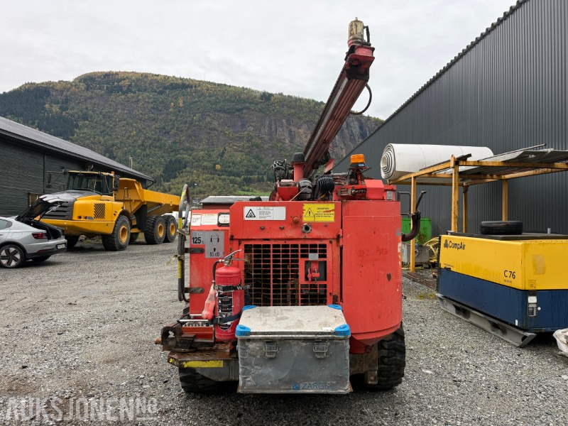 2011 Sandvik DC122R Borerigg 2376 slagtimer - Drilling machine: picture 5 2011 Sandvik DC122R Borerigg 2376 slagtimer - Drilling machine: picture 5