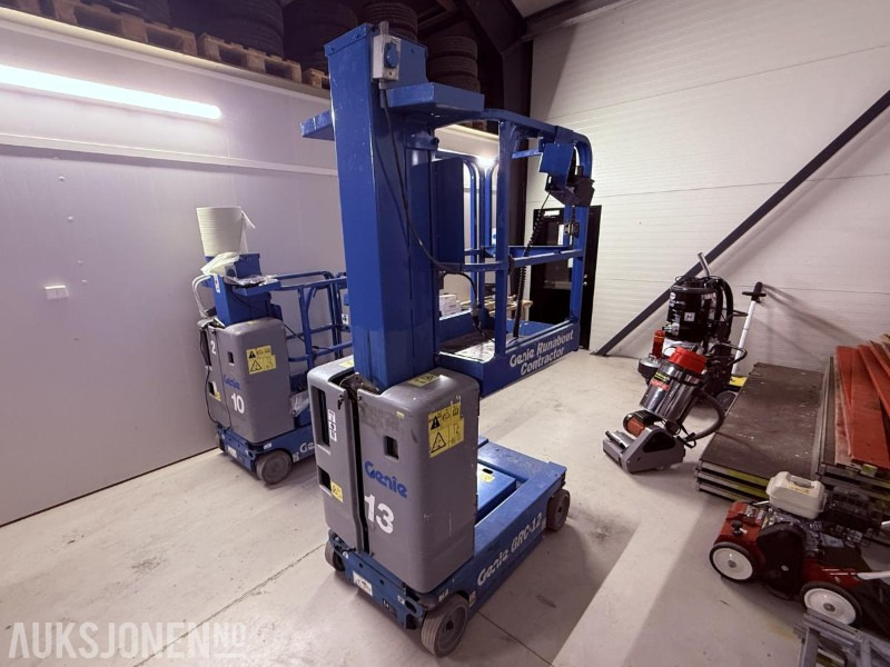 2012 Genie GRC-12 Mastelift - 5,5 m - 213 timer - Uttrekkbar plate - Aerial platform: picture 4 2012 Genie GRC-12 Mastelift - 5,5 m - 213 timer - Uttrekkbar plate - Aerial platform: picture 4