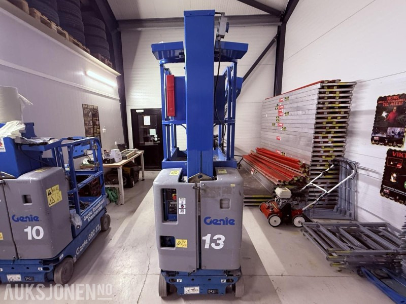 2012 Genie GRC-12 Mastelift - 5,5 m - 213 timer - Uttrekkbar plate - Aerial platform: picture 5 2012 Genie GRC-12 Mastelift - 5,5 m - 213 timer - Uttrekkbar plate - Aerial platform: picture 5