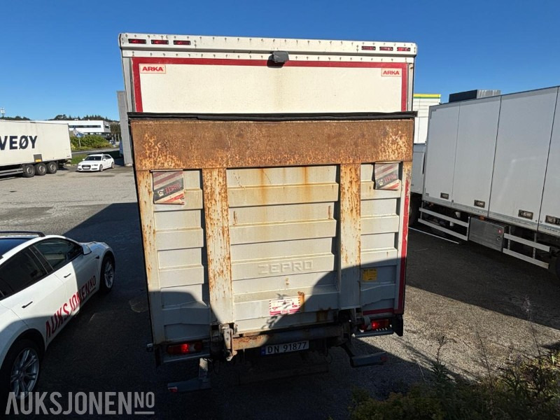 2012 VOLVO FL-290 SKAPBIL. FULL SIDEÅPNING OG ZEPRO BAKLØFT. 18PALLER - Box truck: picture 4 2012 VOLVO FL-290 SKAPBIL. FULL SIDEÅPNING OG ZEPRO BAKLØFT. 18PALLER - Box truck: picture 4
