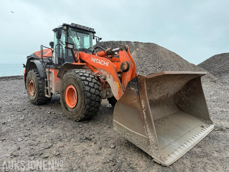 2013 Hitachi ZW310 - Vekt - Sentraslsmøring - 12686t - Wheel loader: picture 3 2013 Hitachi ZW310 - Vekt - Sentraslsmøring - 12686t - Wheel loader: picture 3