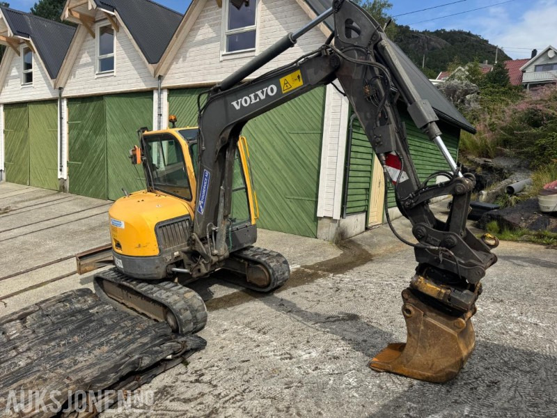 2013 Volvo ECR58 - Gravemaskin - Tiltrotator - 3. Skuffer - Sertifisert - Timer: 6477 - Mini excavator: picture 2 2013 Volvo ECR58 - Gravemaskin - Tiltrotator - 3. Skuffer - Sertifisert - Timer: 6477 - Mini excavator: picture 2