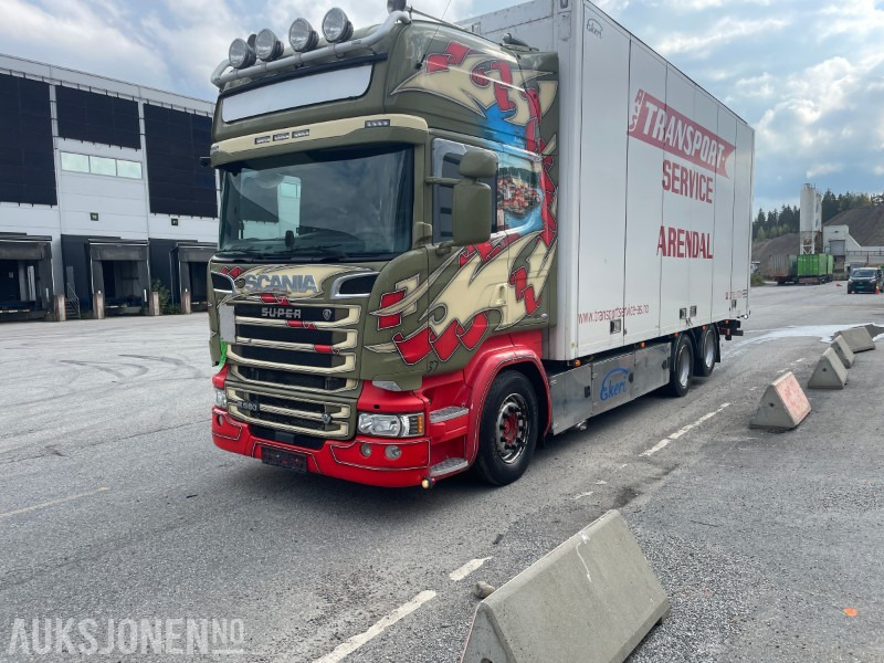 2017 Scania R-580 Ekeriskap m/full sideåpning og 2t bakløfter - Box truck: picture 2 2017 Scania R-580 Ekeriskap m/full sideåpning og 2t bakløfter - Box truck: picture 2