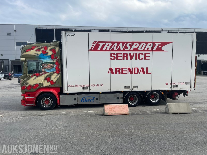 2017 Scania R-580 Ekeriskap m/full sideåpning og 2t bakløfter - Box truck: picture 5 2017 Scania R-580 Ekeriskap m/full sideåpning og 2t bakløfter - Box truck: picture 5