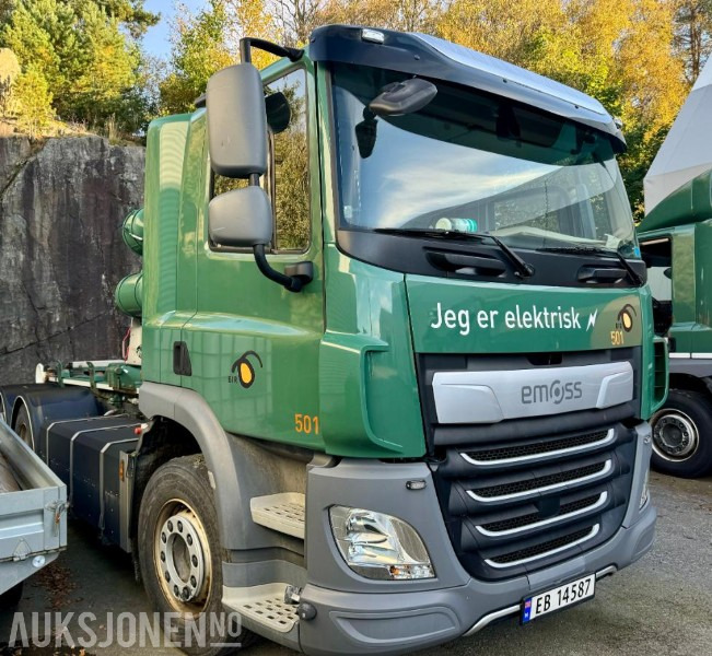 2019 Emoss 2828 – Krokbil med Elektrisk Drivlinje - Km: 60 531 - Hook lift truck: picture 2 2019 Emoss 2828 – Krokbil med Elektrisk Drivlinje - Km: 60 531 - Hook lift truck: picture 2