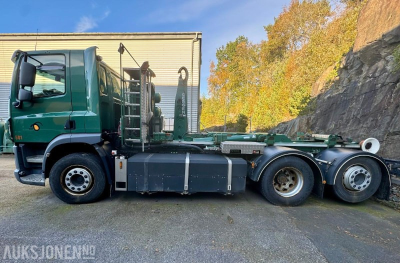 2019 Emoss 2828 – Krokbil med Elektrisk Drivlinje - Km: 60 531 - Hook lift truck: picture 5 2019 Emoss 2828 – Krokbil med Elektrisk Drivlinje - Km: 60 531 - Hook lift truck: picture 5