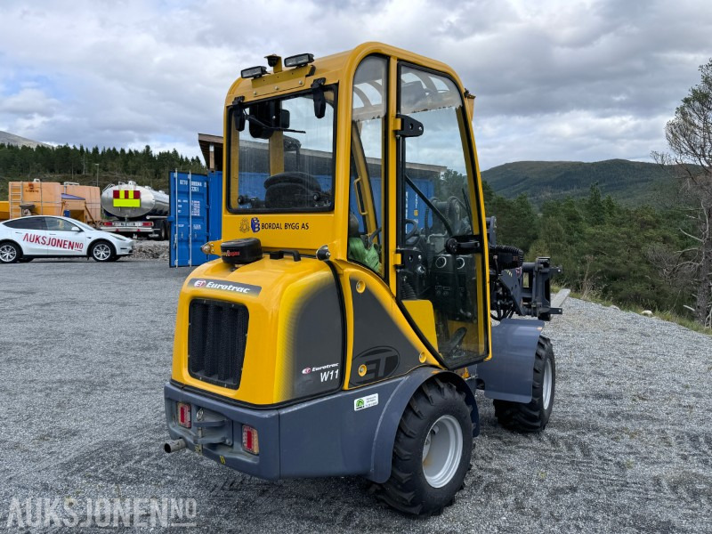 2023 Eurotrack minilaster 810/W11 med Skuffe og pallegafler - Kun 49 timer - Wheel loader: picture 4 2023 Eurotrack minilaster 810/W11 med Skuffe og pallegafler - Kun 49 timer - Wheel loader: picture 4