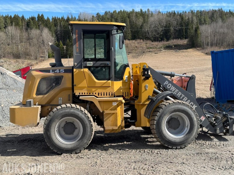Wheel loader 2023 Powertrack L45 hjullaster / 132 timer: picture 7