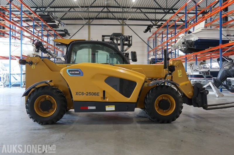 2023 XCMG XC6-2506E Elektrisk teleskoptruck - Skuff - Gafler - Lader, Kun 9 Timer - Telescopic handler: picture 4 2023 XCMG XC6-2506E Elektrisk teleskoptruck - Skuff - Gafler - Lader, Kun 9 Timer - Telescopic handler: picture 4