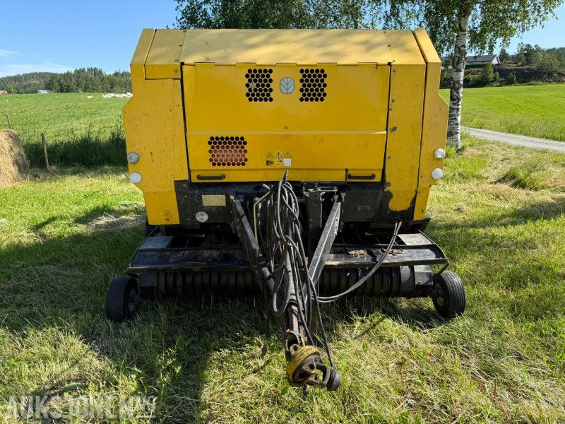 2007 New Holland BR560A Combi Rundballepresse - Agricultural machinery: picture 2 2007 New Holland BR560A Combi Rundballepresse - Agricultural machinery: picture 2