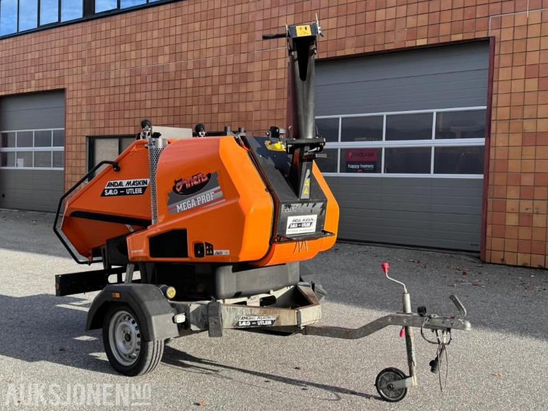 2020 Ariens Eliet Mega Prof Onroad - Tilhengermontert flishugger / fliskutter - Agricultural machinery: picture 3 2020 Ariens Eliet Mega Prof Onroad - Tilhengermontert flishugger / fliskutter - Agricultural machinery: picture 3