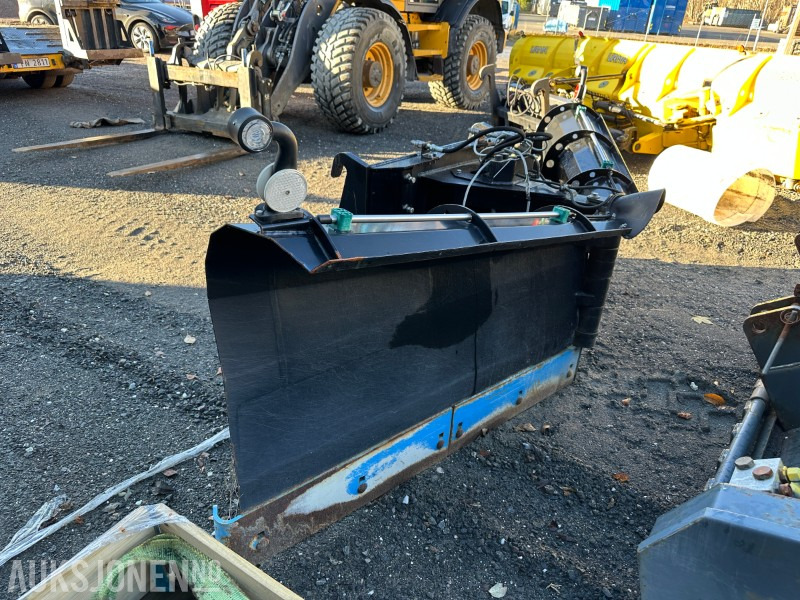 2020 SE Equipment - Type 113220 - Vikeplog - nesten ikke brukt - Agricultural machinery: picture 4 2020 SE Equipment - Type 113220 - Vikeplog - nesten ikke brukt - Agricultural machinery: picture 4