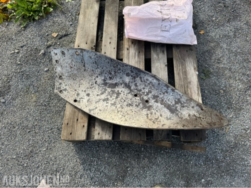 Veltefjøl kropp 8 til Kværnland plog - Agricultural machinery: picture 1 Veltefjøl kropp 8 til Kværnland plog - Agricultural machinery: picture 1