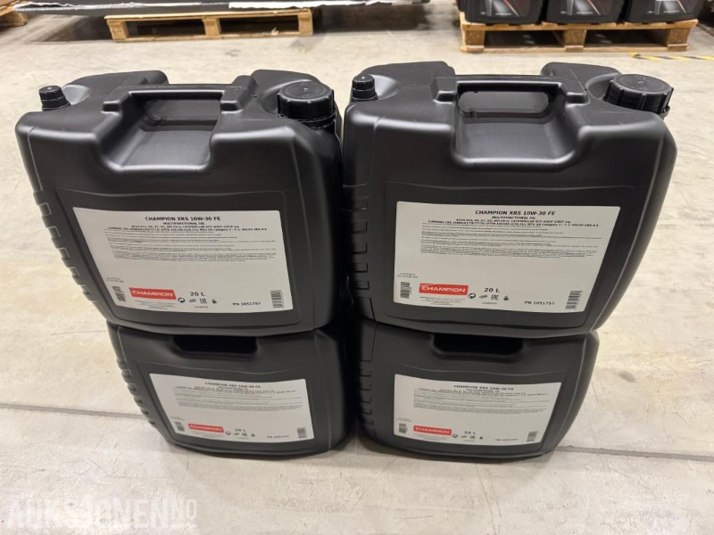 100 Liter Olje - Champion XRS 10W-30 FE Multifunctinal Oil - Attachment for Construction machinery: picture 3 100 Liter Olje - Champion XRS 10W-30 FE Multifunctinal Oil - Attachment for Construction machinery: picture 3