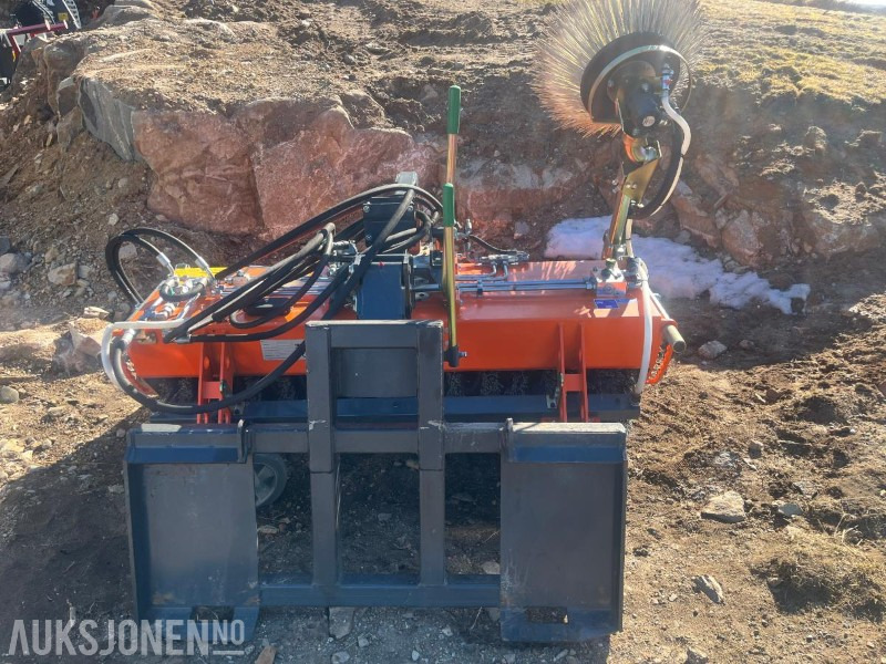 2018 Tuchel plus 590 -150cm feiemaskin - Attachment for Construction machinery: picture 2 2018 Tuchel plus 590 -150cm feiemaskin - Attachment for Construction machinery: picture 2