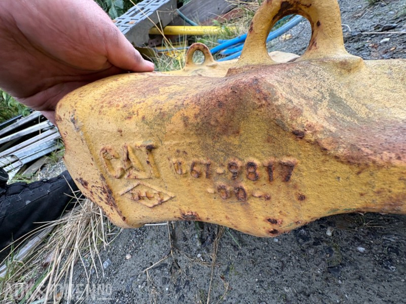 Cat graveskuffetenner til gravemaskin og/eller hjullaster - Attachment for Construction machinery: picture 5 Cat graveskuffetenner til gravemaskin og/eller hjullaster - Attachment for Construction machinery: picture 5