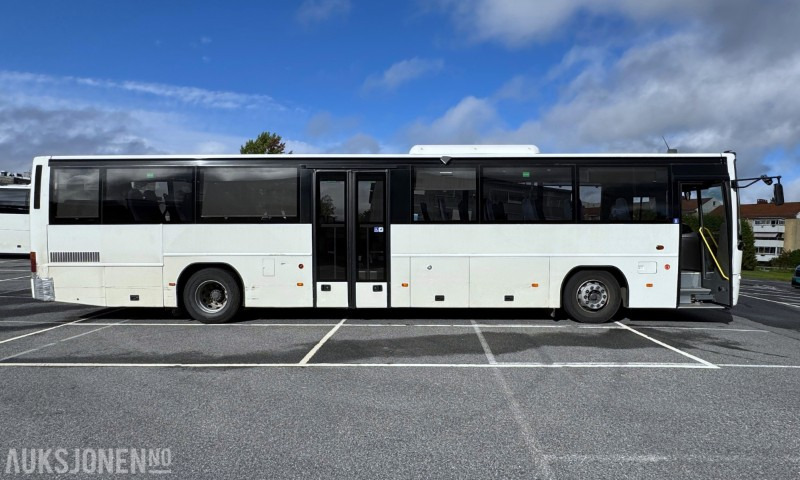 2010 Volvo 8700 B12B, automat, EURO 5, HC rampe, alkolås, kamera, luft - Bus: picture 3 2010 Volvo 8700 B12B, automat, EURO 5, HC rampe, alkolås, kamera, luft - Bus: picture 3