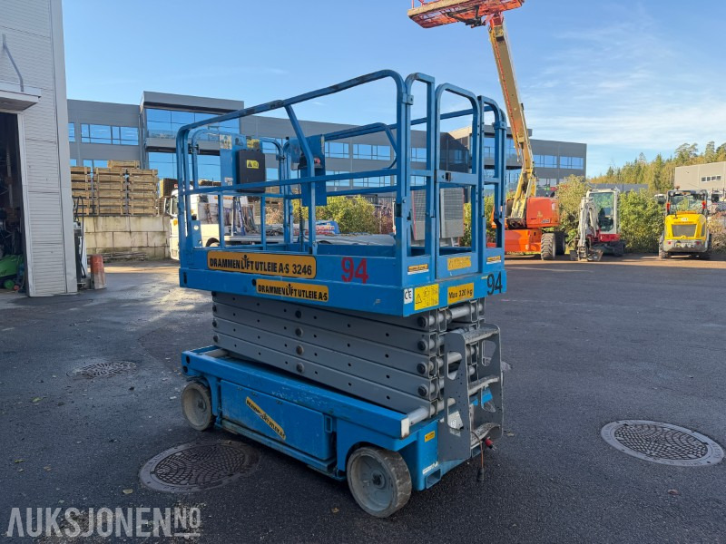 Genie GS3246 sakselift / 12 meter arbeidshøyde - Aerial platform: picture 5 Genie GS3246 sakselift / 12 meter arbeidshøyde - Aerial platform: picture 5