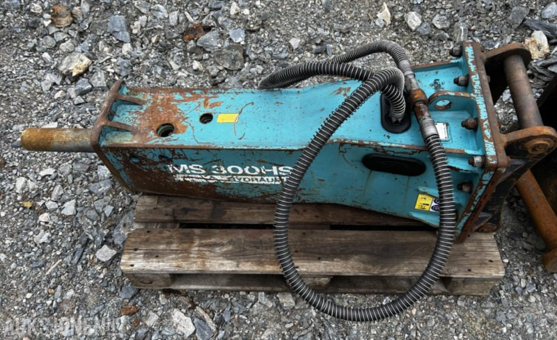 MSB Corporation MS300HS Gassladet Meiselhammer - Hydraulic hammer for Construction machinery: picture 1 MSB Corporation MS300HS Gassladet Meiselhammer - Hydraulic hammer for Construction machinery: picture 1