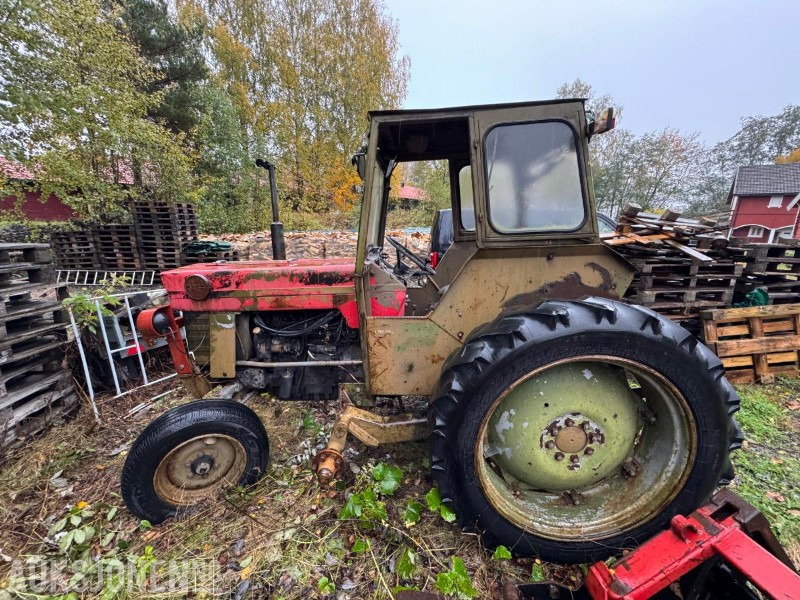 Massey Ferguson 165 traktor - Farm tractor: picture 4 Massey Ferguson 165 traktor - Farm tractor: picture 4